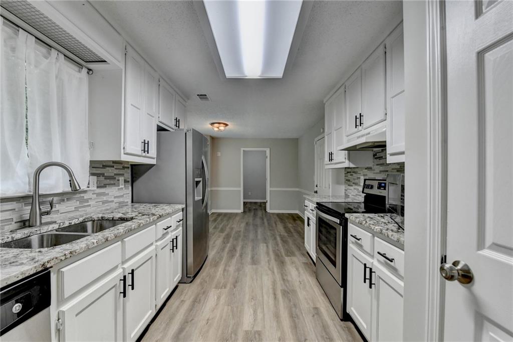 425 Charlyne Way, Dacula, Georgia image 16