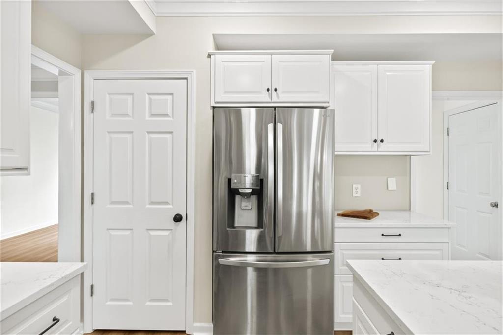 5395 Fontenoy Court, Peachtree Corners, Georgia image 11