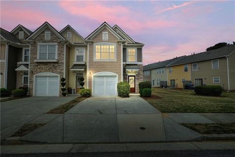 Photo of 1963 Lakeshore Overlook Circle NW, Kennesaw, GA 30152 (MLS # 7752727)