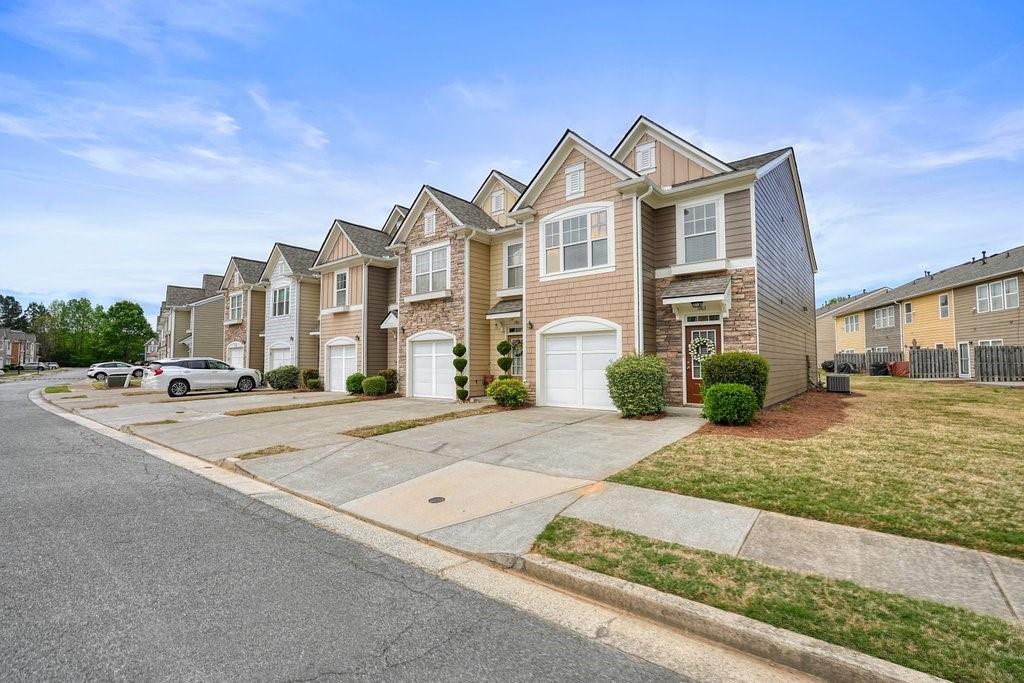 1963 Lakeshore Overlook Circle NW