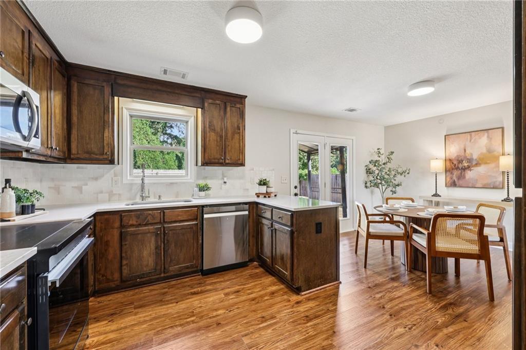 Waterford Glen - Residential