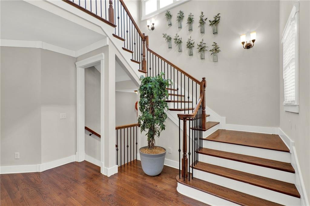201 Beacon Cove, Canton, Georgia image 9