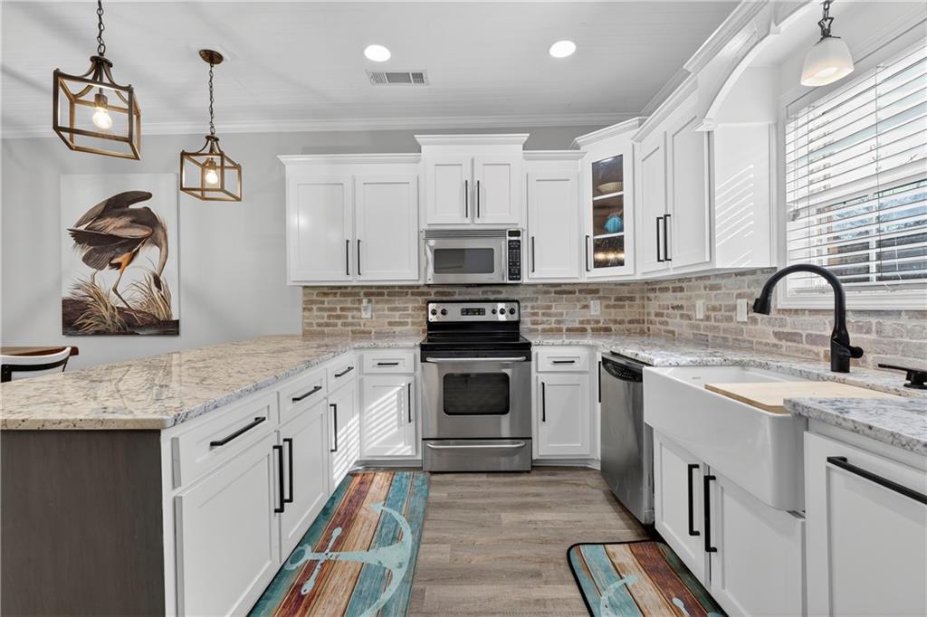 549 Old Phoenix Road 105