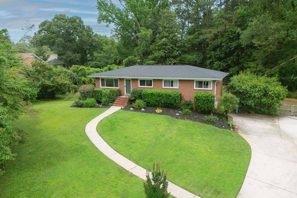 388 Talcott Circle NW