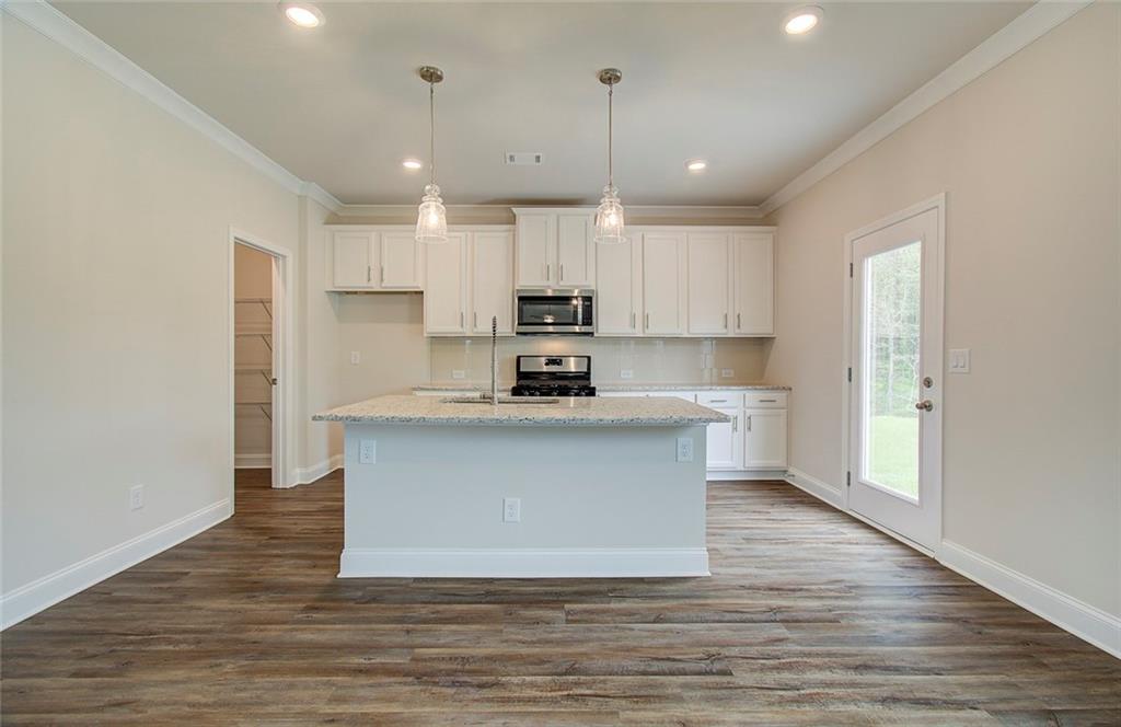 5326 Windridge Parkway