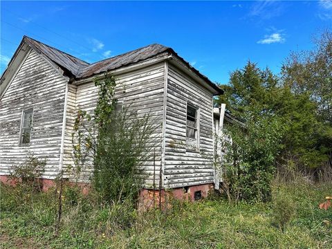 A home in Forsyth