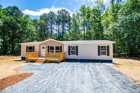 Homes For Sale - 270 Spruell Creek Drive<br/> Temple, GA 30179