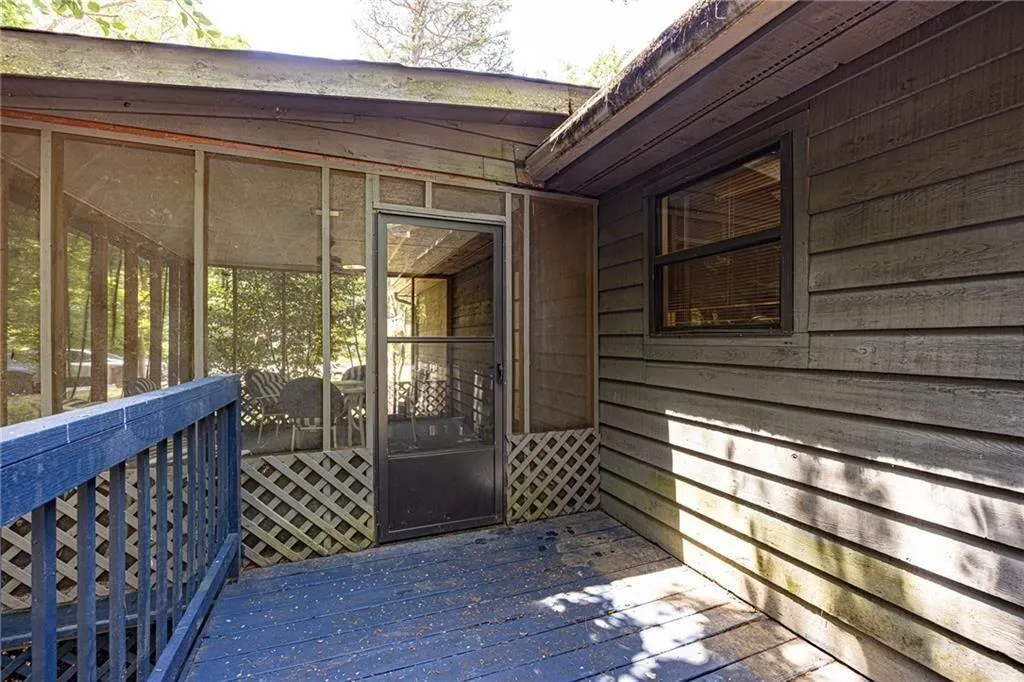 Pine Lake, Georgia 30072, United States, 3 Bedrooms Bedrooms, ,3 BathroomsBathrooms,Residential,Active,132534