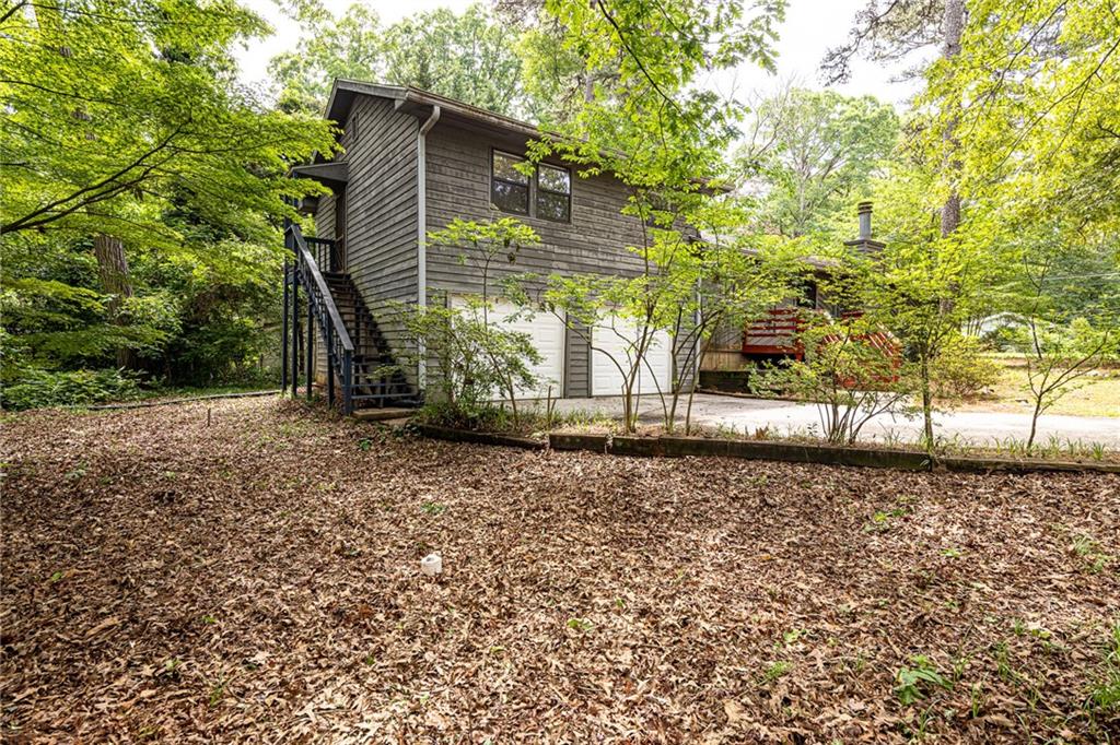 633 Iris Road, Pine Lake, Georgia image 8