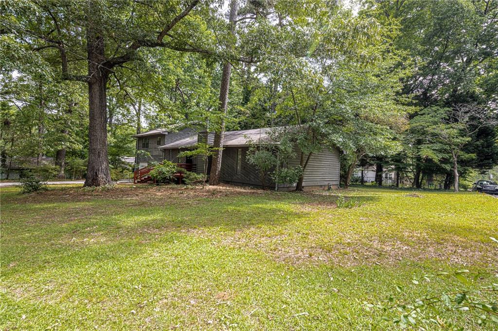 633 Iris Road, Pine Lake, Georgia image 4