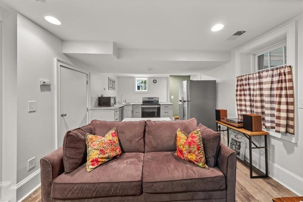 1040 Amsterdam Avenue, Atlanta, Georgia image 34