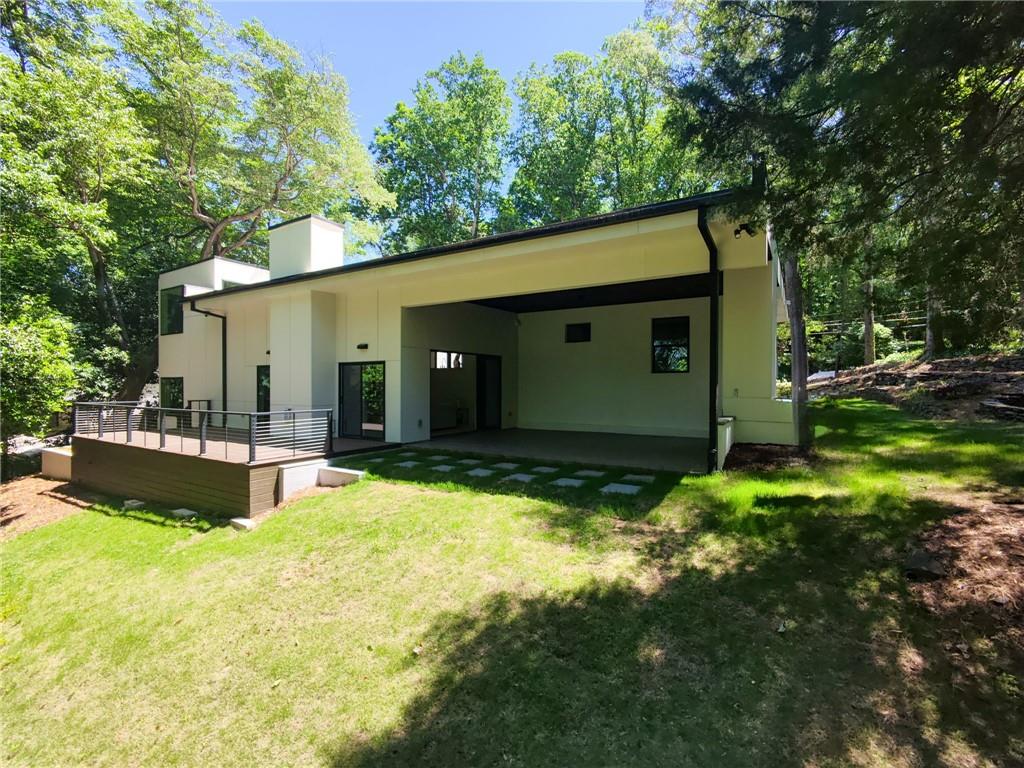 3134 W Roxboro Road NE