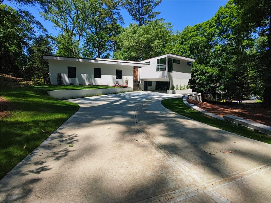 3134 W Roxboro Road NE