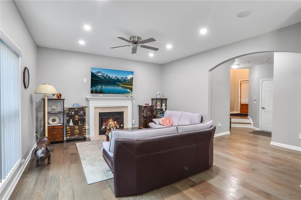 1067 Brownstone Drive 23