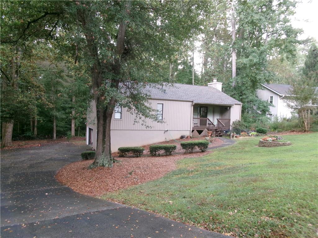 2735 Wendy Lane