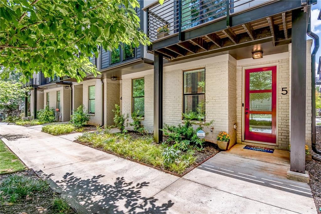 1350 May Avenue SE 5