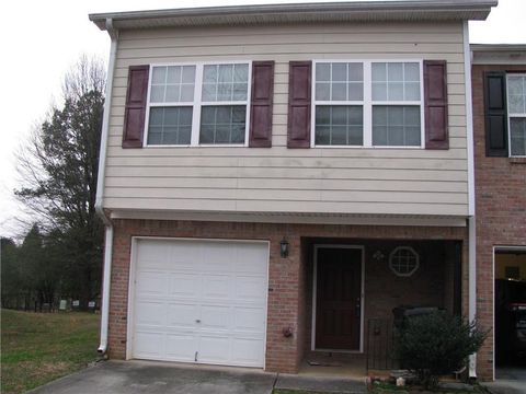 A home in Mcdonough