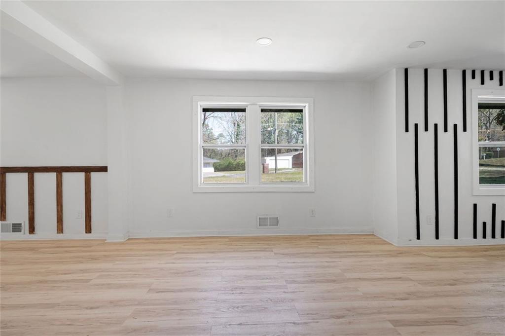 3042 Peek Road, Atlanta, Georgia image 10