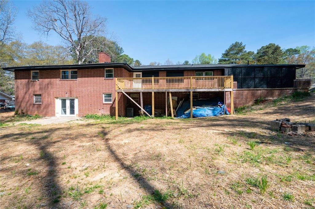 3042 Peek Road, Atlanta, Georgia image 35