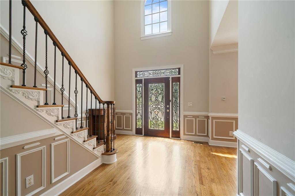 4055 Cloister Drive