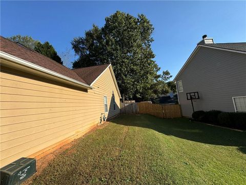 A home in Lilburn