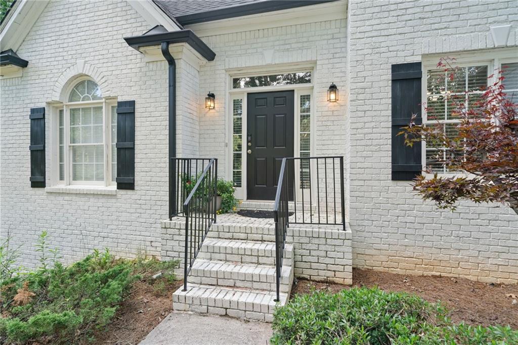 3860 Pinewood Court