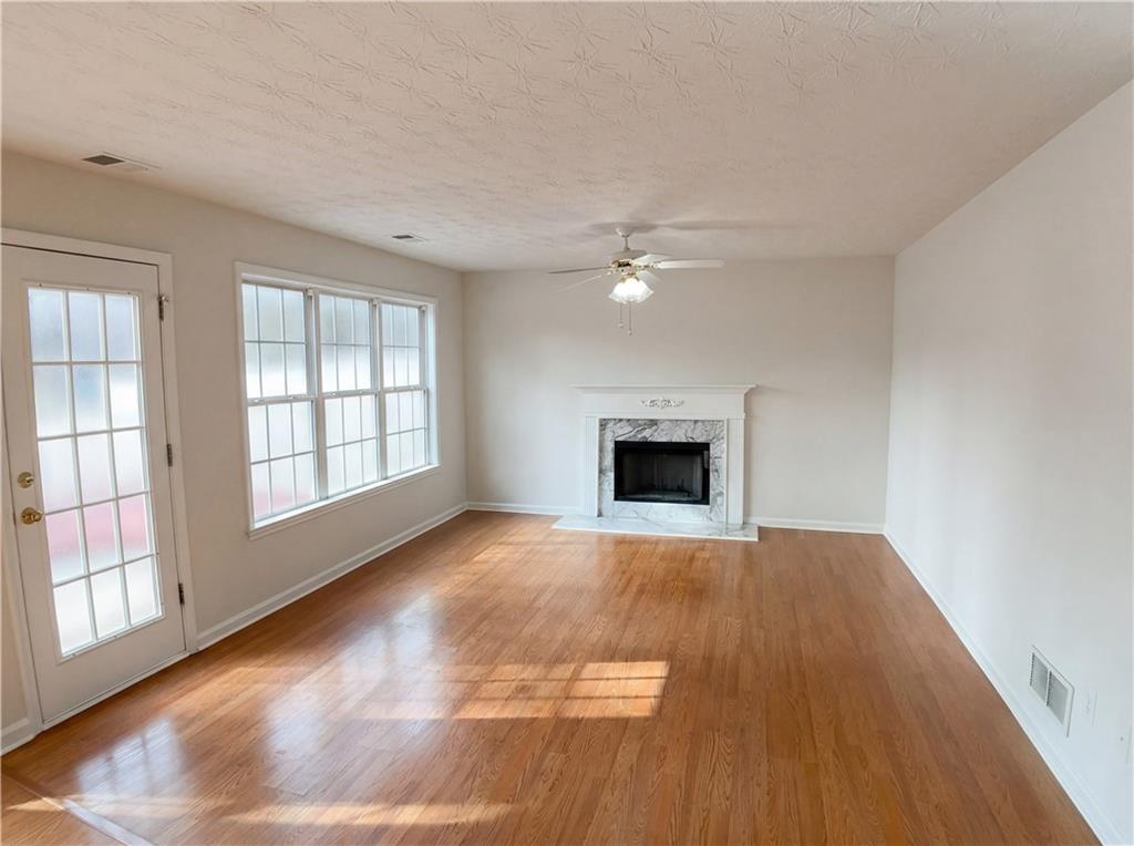 837 Winding Grove Lane