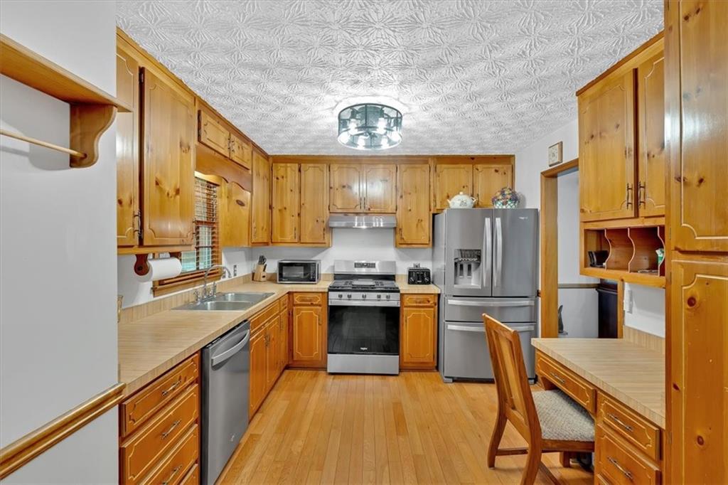 40 Picketts Forge Drive, Acworth, Georgia image 10