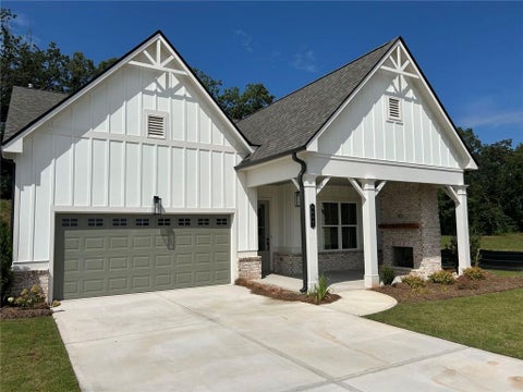 Homes For Sale - 1553 Assembly Circle<br/> Gainesville, GA 30501