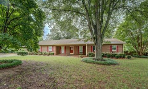 95 Dixie Trail Covington GA 30014