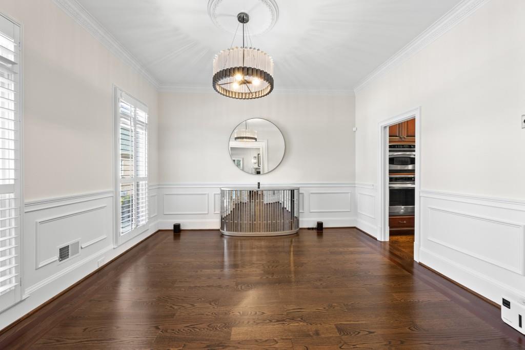 4620 Chattahoochee Crossing, Marietta, Georgia image 6
