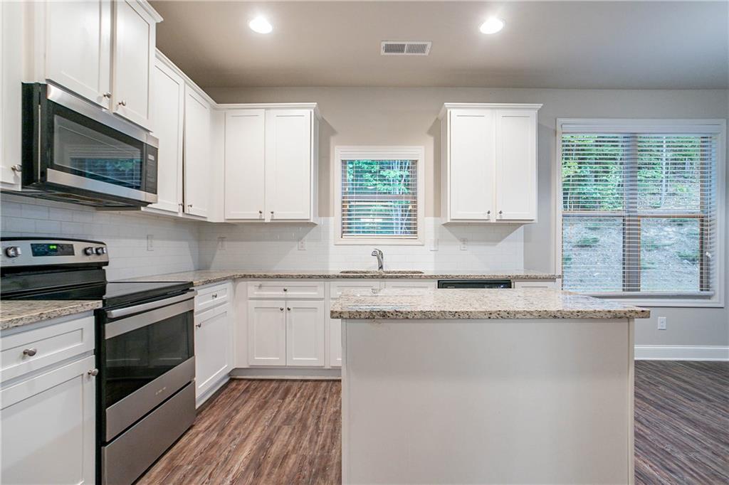 329 Dublin Way, Dallas, Georgia image 11