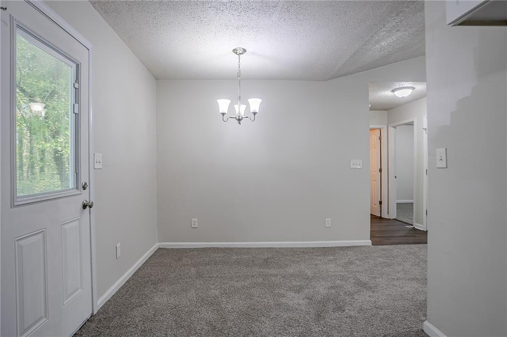 2800 Macon Drive, Atlanta, Georgia image 9