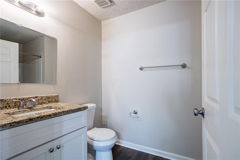 2800 Macon Drive, Atlanta, Georgia image 18