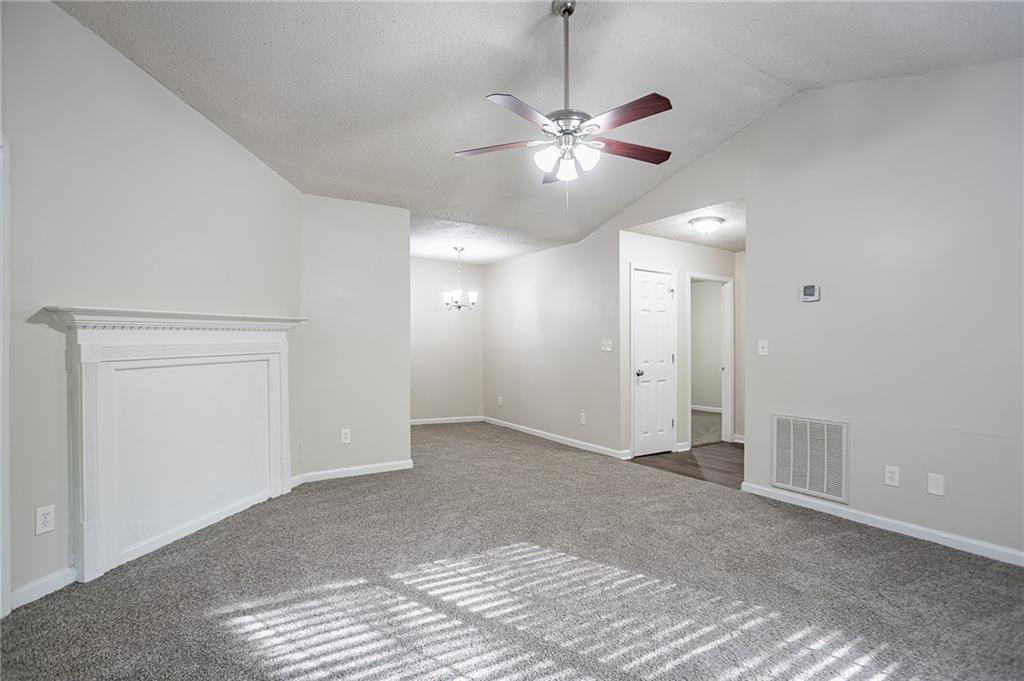 2800 Macon Drive, Atlanta, Georgia image 8