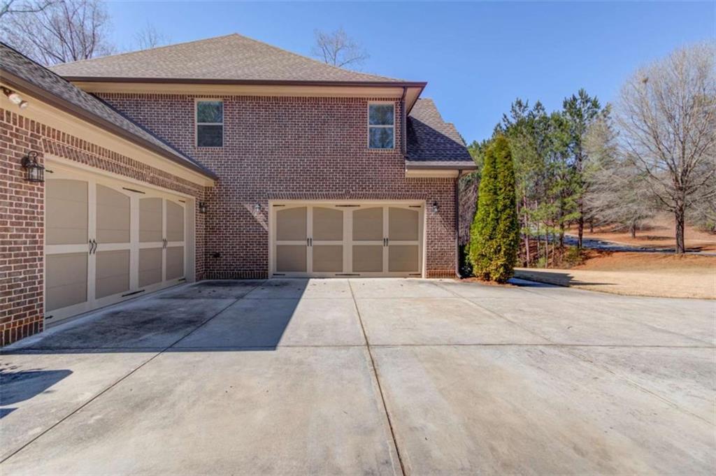 1205 Highgrove Court