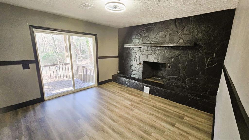 2172 Nancy Way