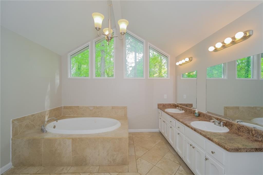2799 Lake Jodeco Road, Jonesboro, Georgia image 11