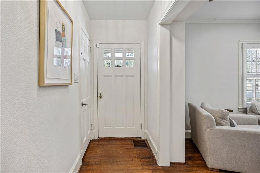 859 Stovall Boulevard NE