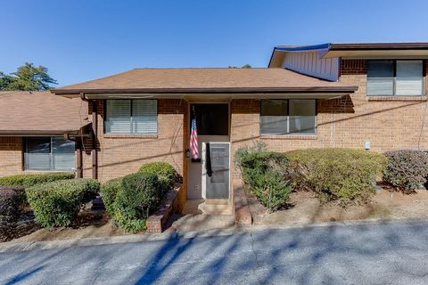 2535 Bradford Square NE Atlanta GA 30345