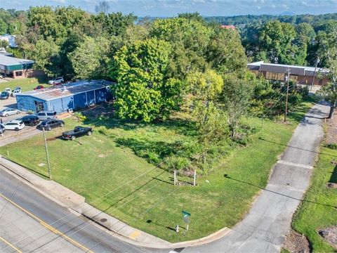 593 Shallowford Road NW Gainesville GA 30504