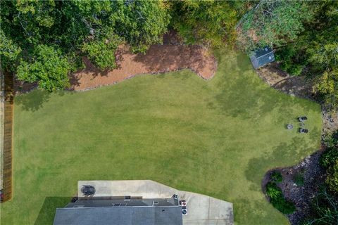 A home in Dacula