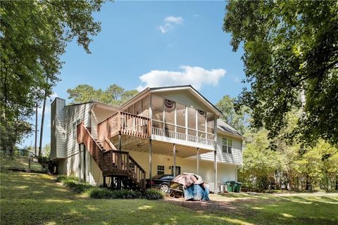 A home in Lilburn