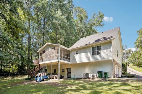 A home in Lilburn