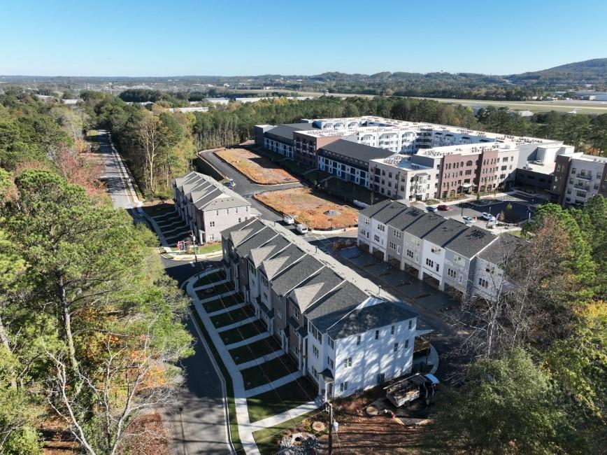 1976 Deco Drive, Kennesaw, Georgia image 33