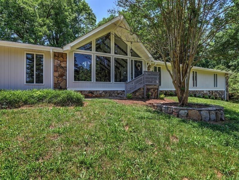 5681 Williams Road