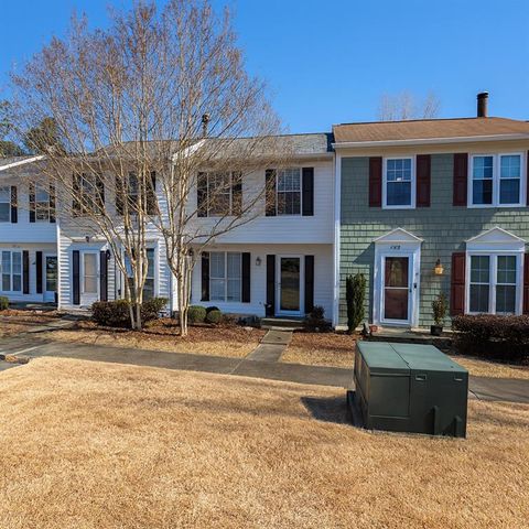 2104 Queen Anne Court Sandy Springs GA 30350