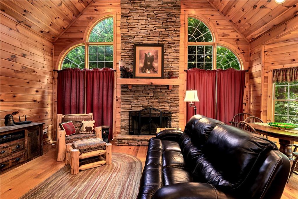 35 Fable Court