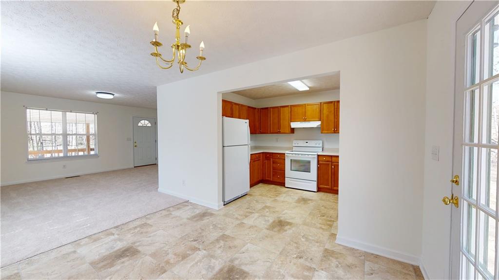 3203 Hidden Valley Road