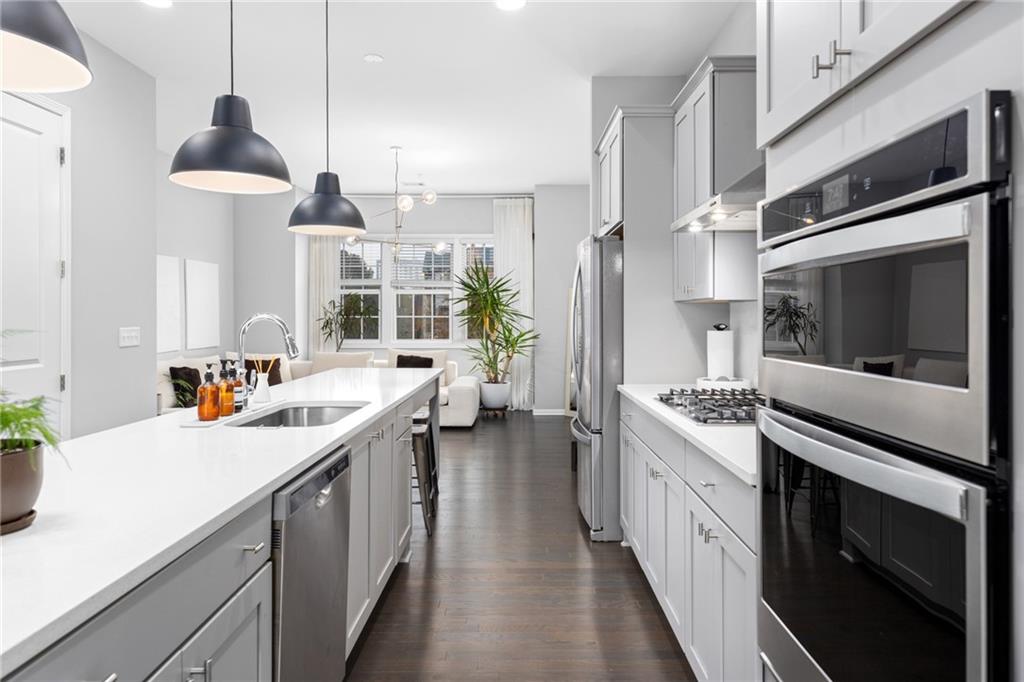 3933 Danube Lane 224